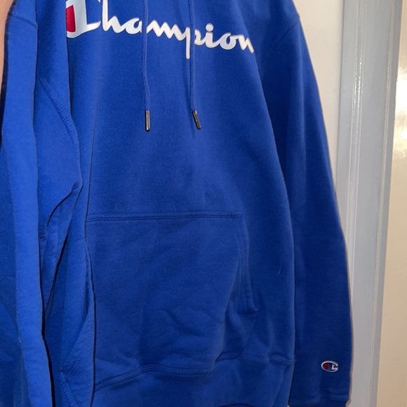 Champion UNISEX Men’s Medium Blue Logo Hoodie/Sweatshirt - Picture 3 of 5
